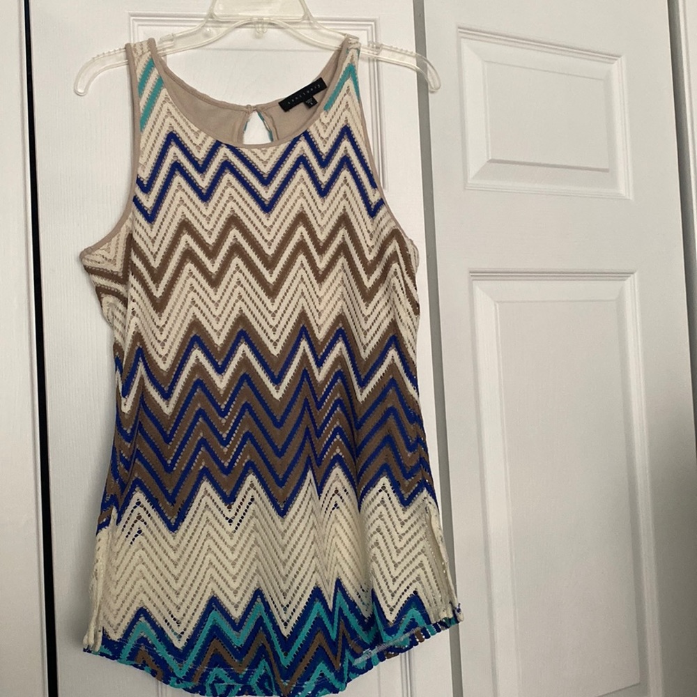 Zig-zag pattern Sanctuary sleeveless top